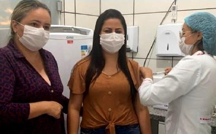 Barra do Ouro inicia vacinação contra a COVID-19