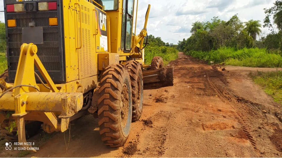 Prefeitura de Barra do Ouro realiza manutenção da estrada vicinal que liga a cidade ao Povoado Barraria